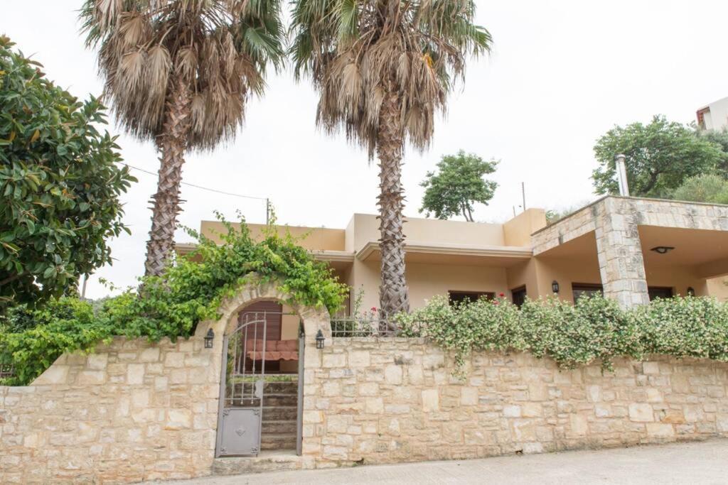 Heraklion Comfy House With Mountain View Екстер'єр фото