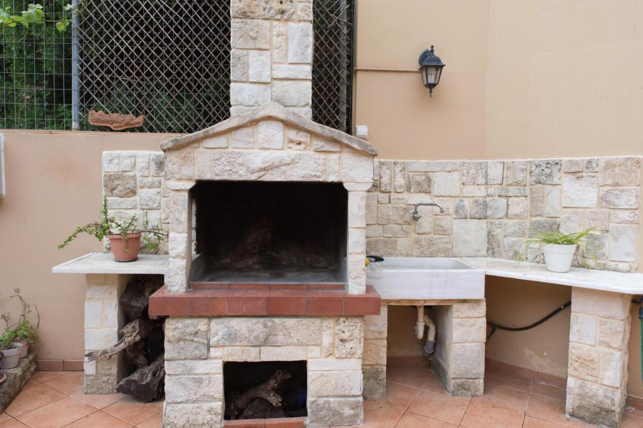 Heraklion Comfy House With Mountain View Екстер'єр фото