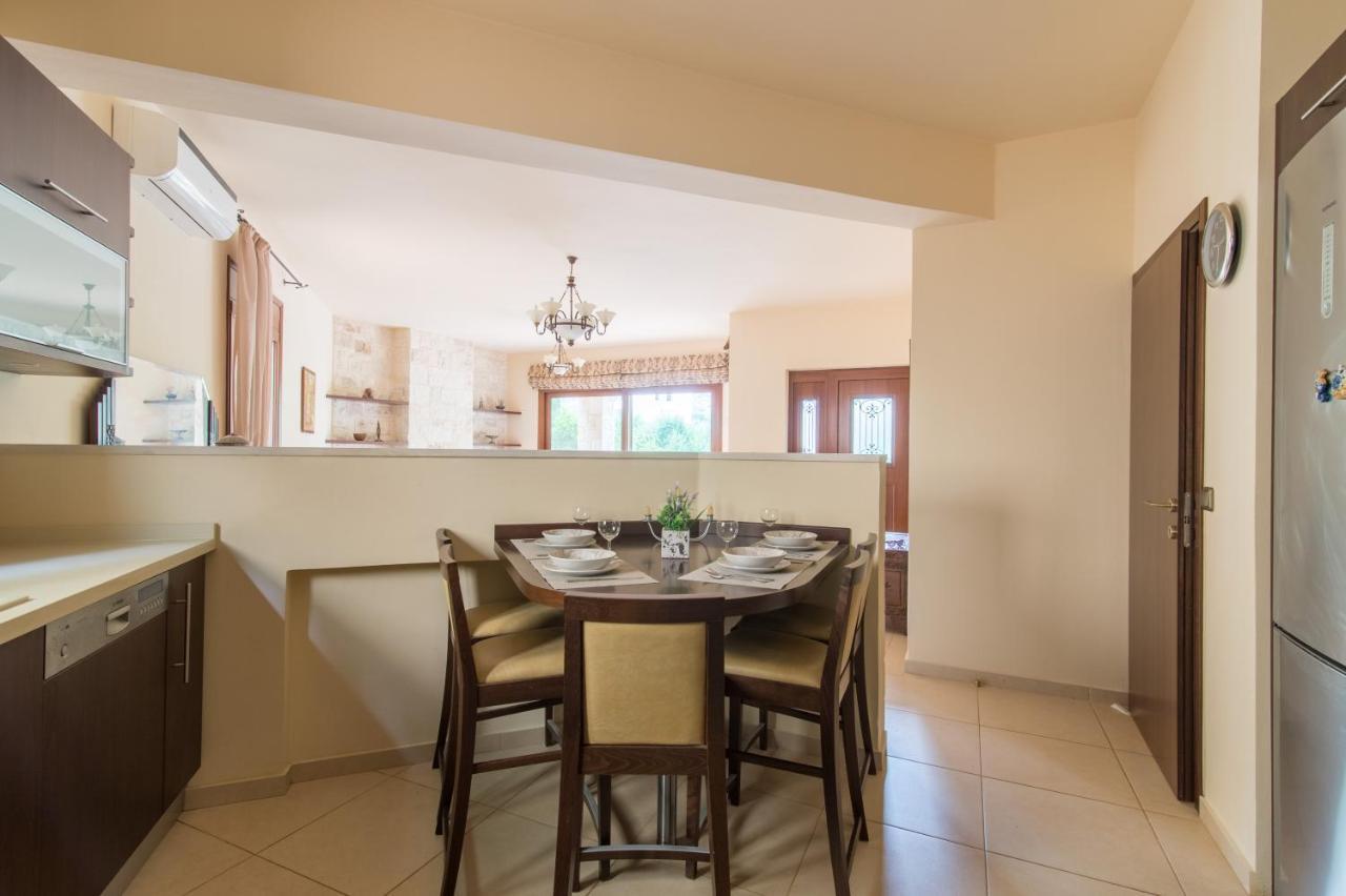 Heraklion Comfy House With Mountain View Екстер'єр фото