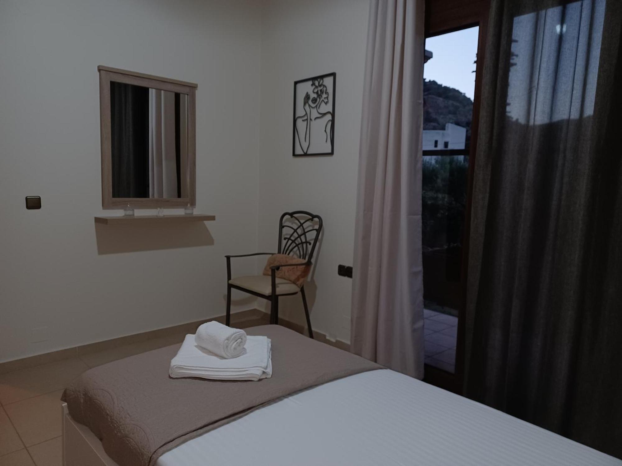 Heraklion Comfy House With Mountain View Екстер'єр фото